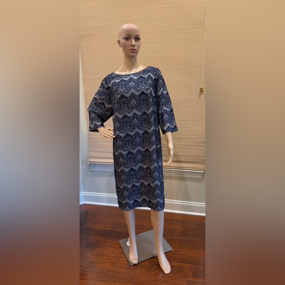 Jessica Howard Shimmering Silver & Navy Lace Dress
